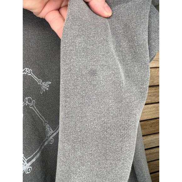 Project Social T x Urban Outfitters Skateboarding Skeletons Crewneck sz. SM/MED - Picture 6 of 6